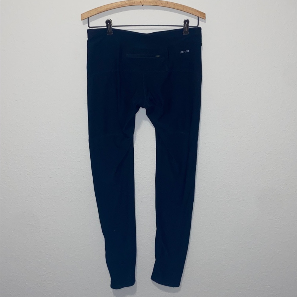 🐛Nike Dri-fit Black leggings that zip open at the bottoms of the legs! - Picture 9 of 10